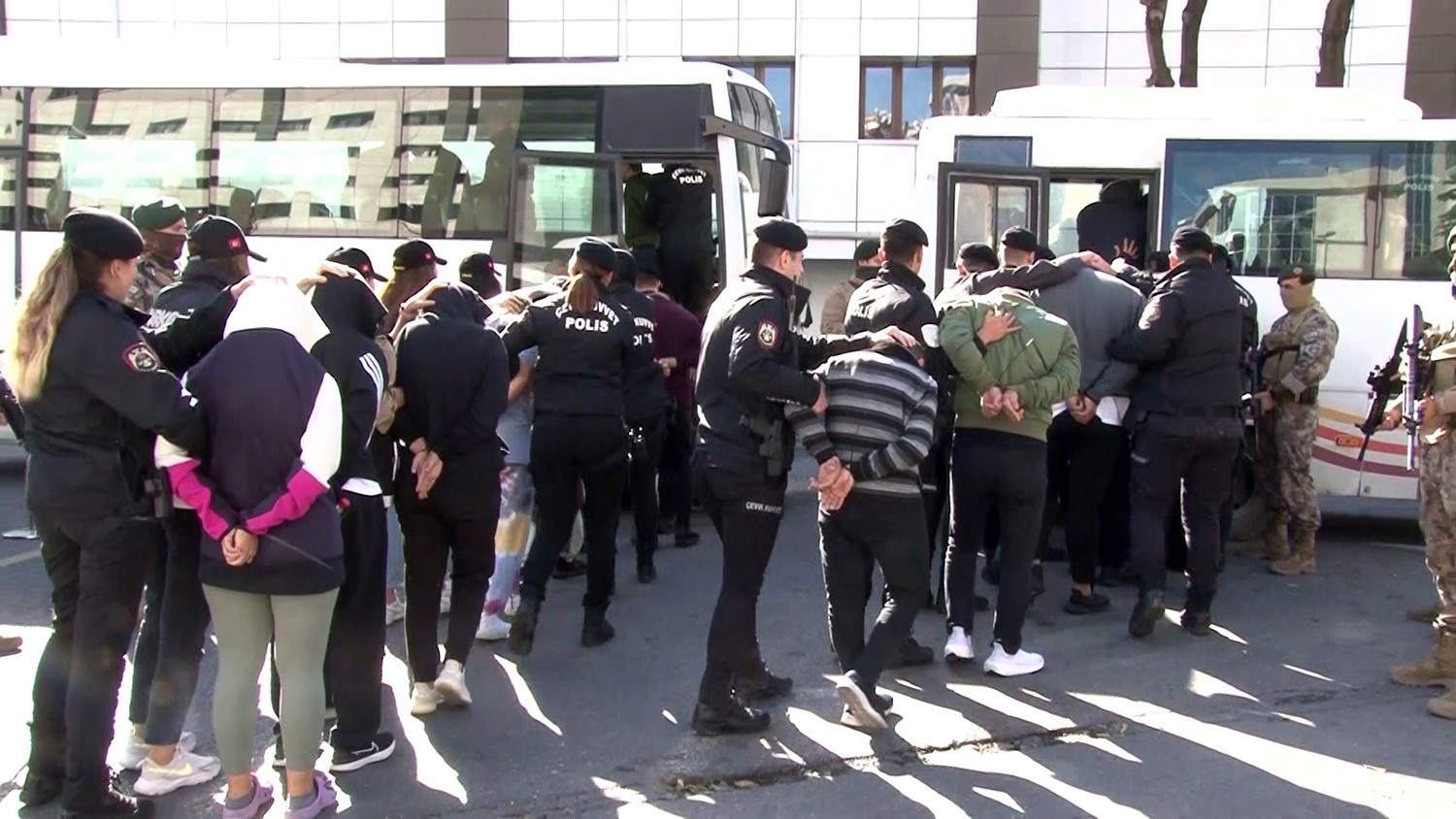 &lsquo;Comanchero&rsquo; su&ccedil; &ouml;rg&uuml;t&uuml;ne ilişkin detaylar sevk yazısında ortaya &ccedil;ıktı
