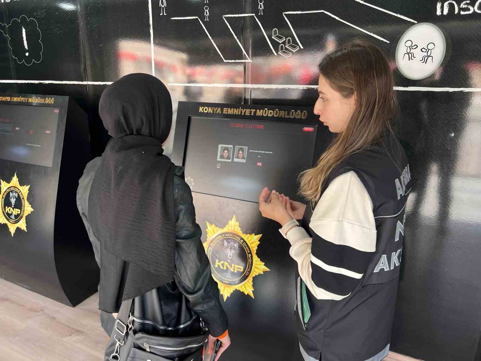 Narko Tır Aksaray&rsquo;da vatandaşları bilin&ccedil;lendirdi
