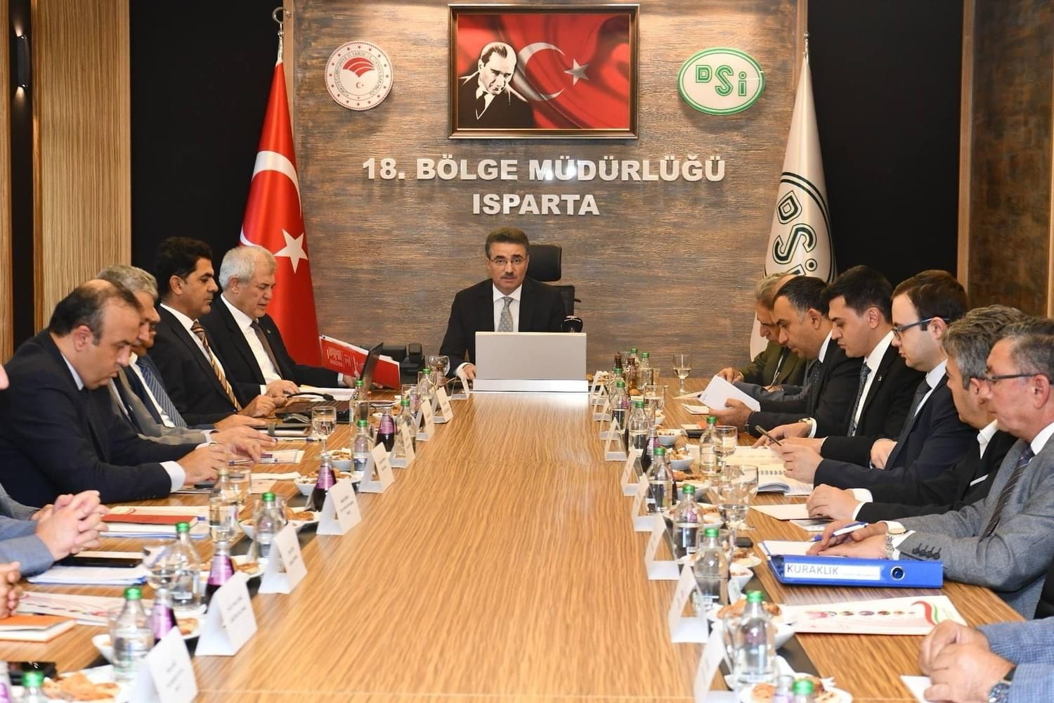 Isparta Valisi Baruş’tan Eğirdir Gölü uyarısı: "İlave tedbirler almak zorunda kalacağız"
