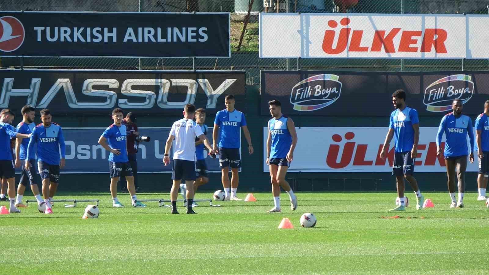 Abdullah Avcı: "Fenerbah&ccedil;e dosyasını kapattık, konsantrasyonumuzu Konyaspor&rsquo;a odakladık"
