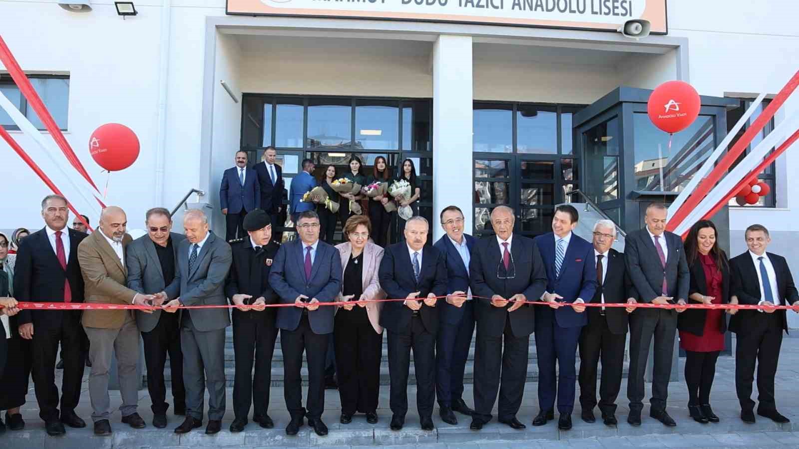 Anadolu Vakfı, Mahmut-Dudu Yazıcı Anadolu Lisesi ile Türkiye’nin eğitim sistemine bir eser daha kazandırdı