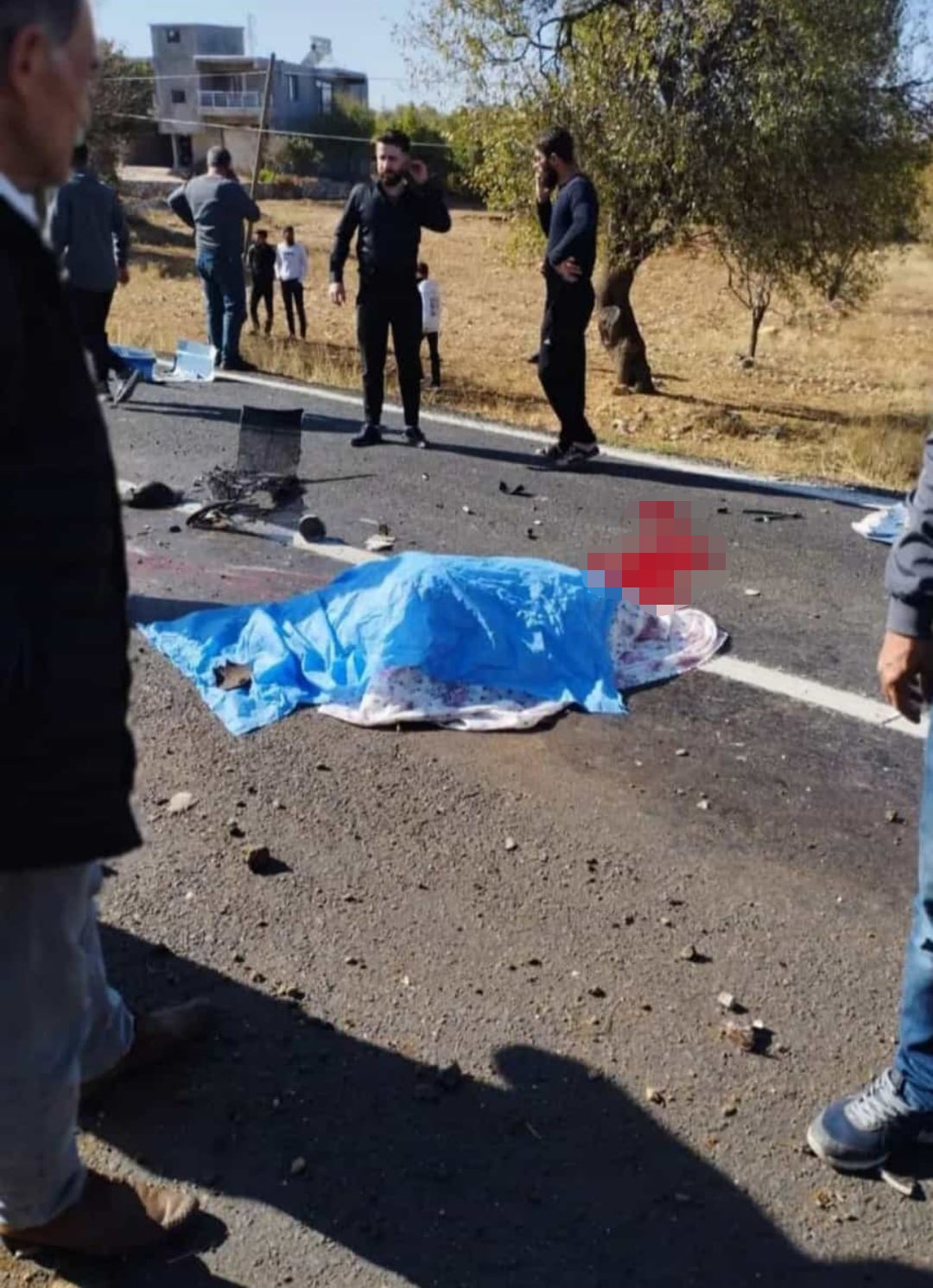 Diyarbakır’da 3 aracın karıştığı kazada 1 kişi öldü, 6 kişi yaralandı