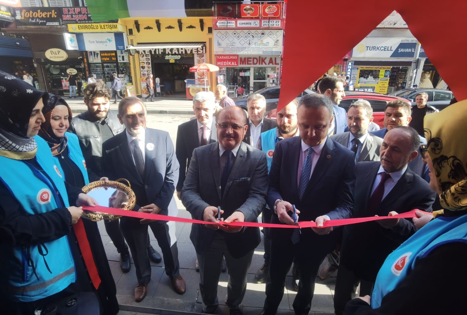 Zonguldak İl M&uuml;ft&uuml;l&uuml;ğ&uuml; tarafından "Hayır &Ccedil;arşısı" a&ccedil;ıldı
