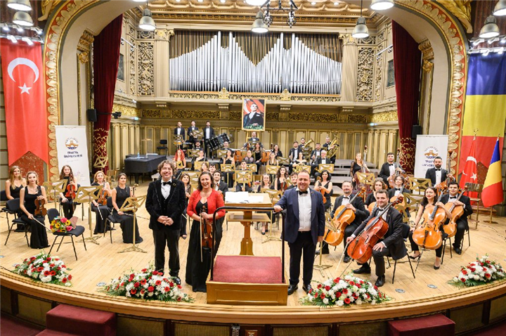 Balkan Senfoni Orkestrası Bükreş’te konser verdi