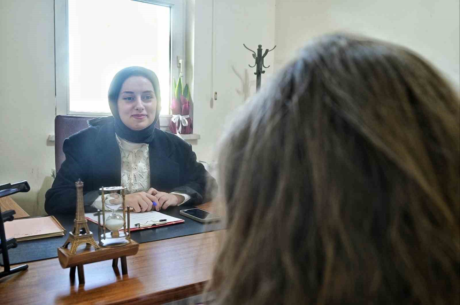 Yalova Belediyesi’nin psikolog hizmeti devam ediyor