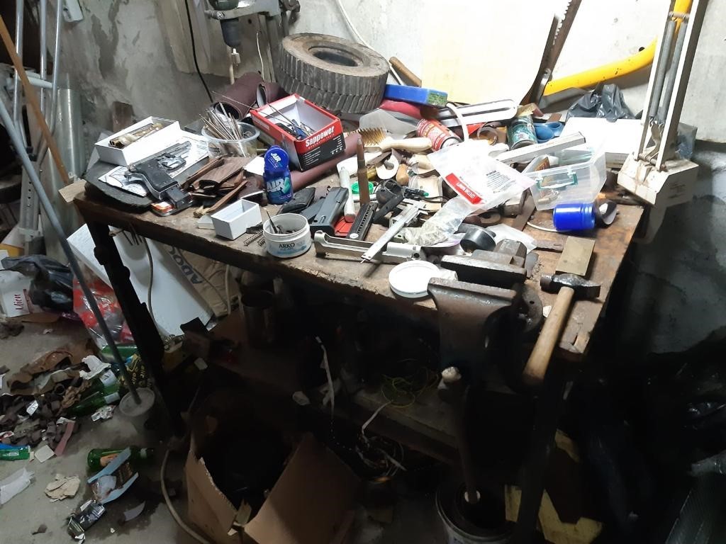 Samsun'da kaçak silah tamir atölyesi ele geçirildi