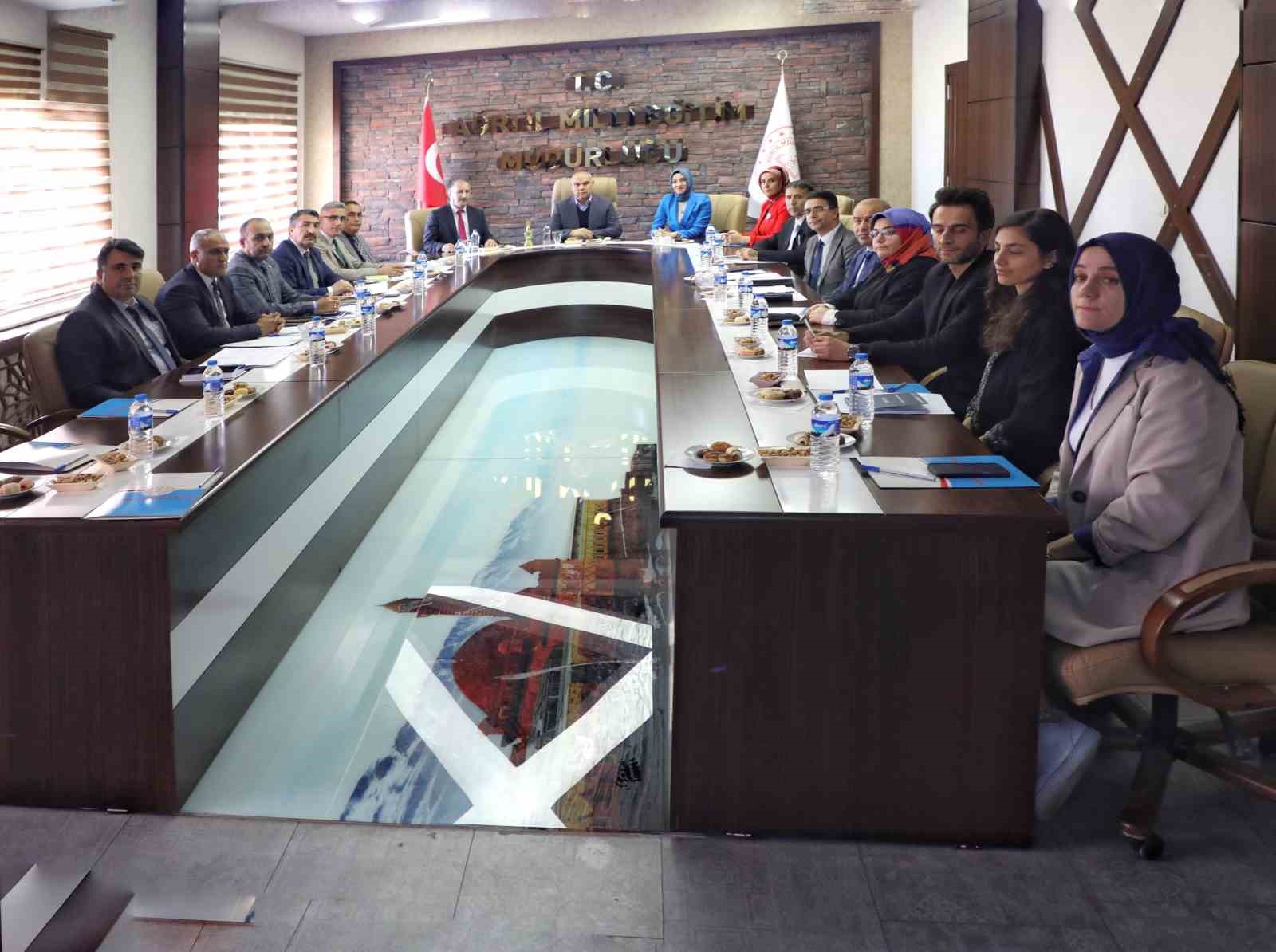 “Okulum Beni Bekler” projesiyle Ağrı’da okula devam etmeyen öğrenciler ikna edilecek