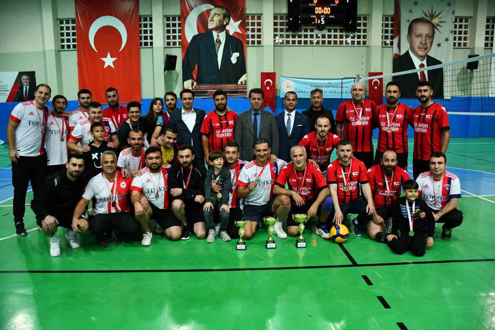 Türkeli’de Kurumlar Arası Voleybol Turnuvası sona erdi