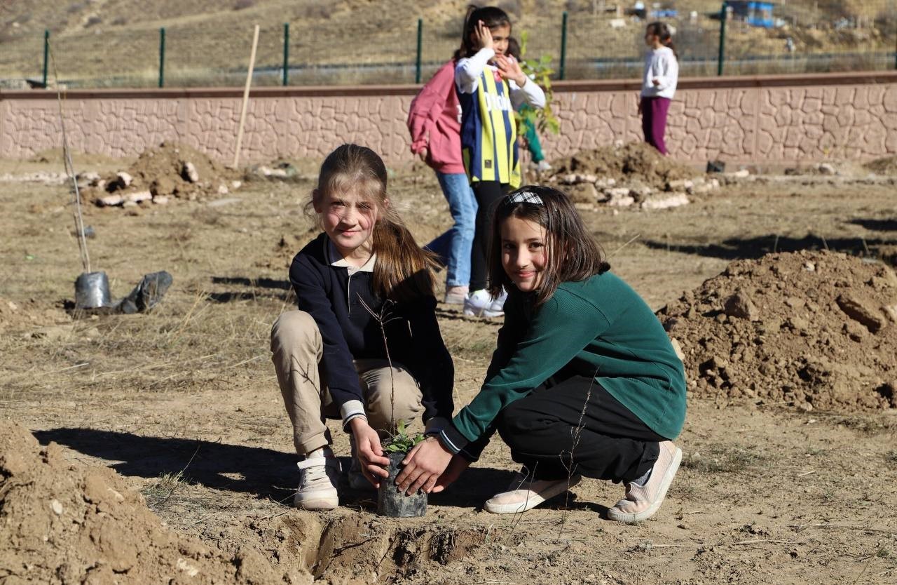 Bayburt’ta ’Lösemili Çocuklar Hatıra Ormanı’ oluşturuldu
