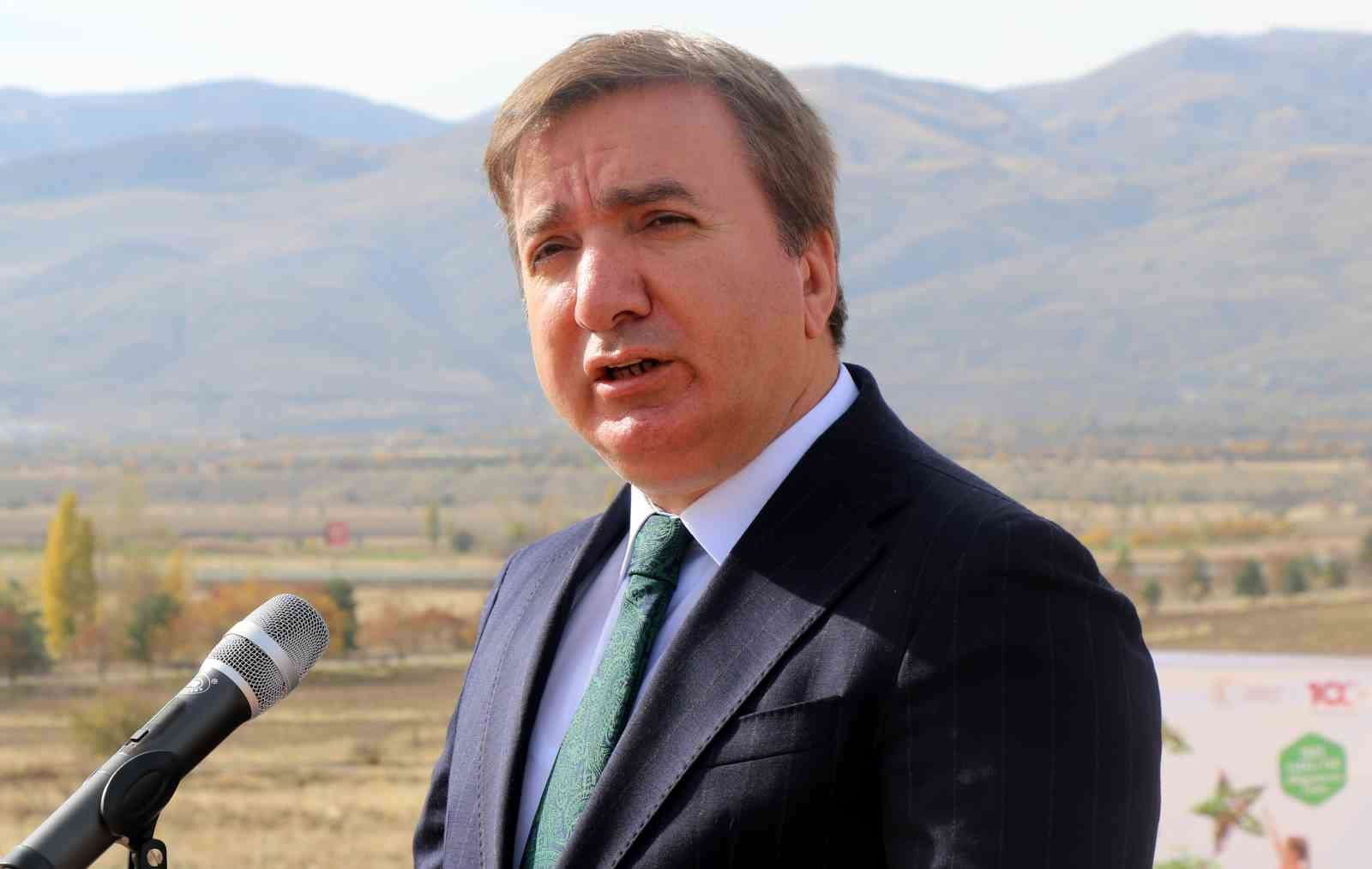 Vali Aydoğdu: “Atatürk’ü, aramızdan ayrılışının 85. yılında rahmetle, minnetle ve saygıyla anıyoruz”