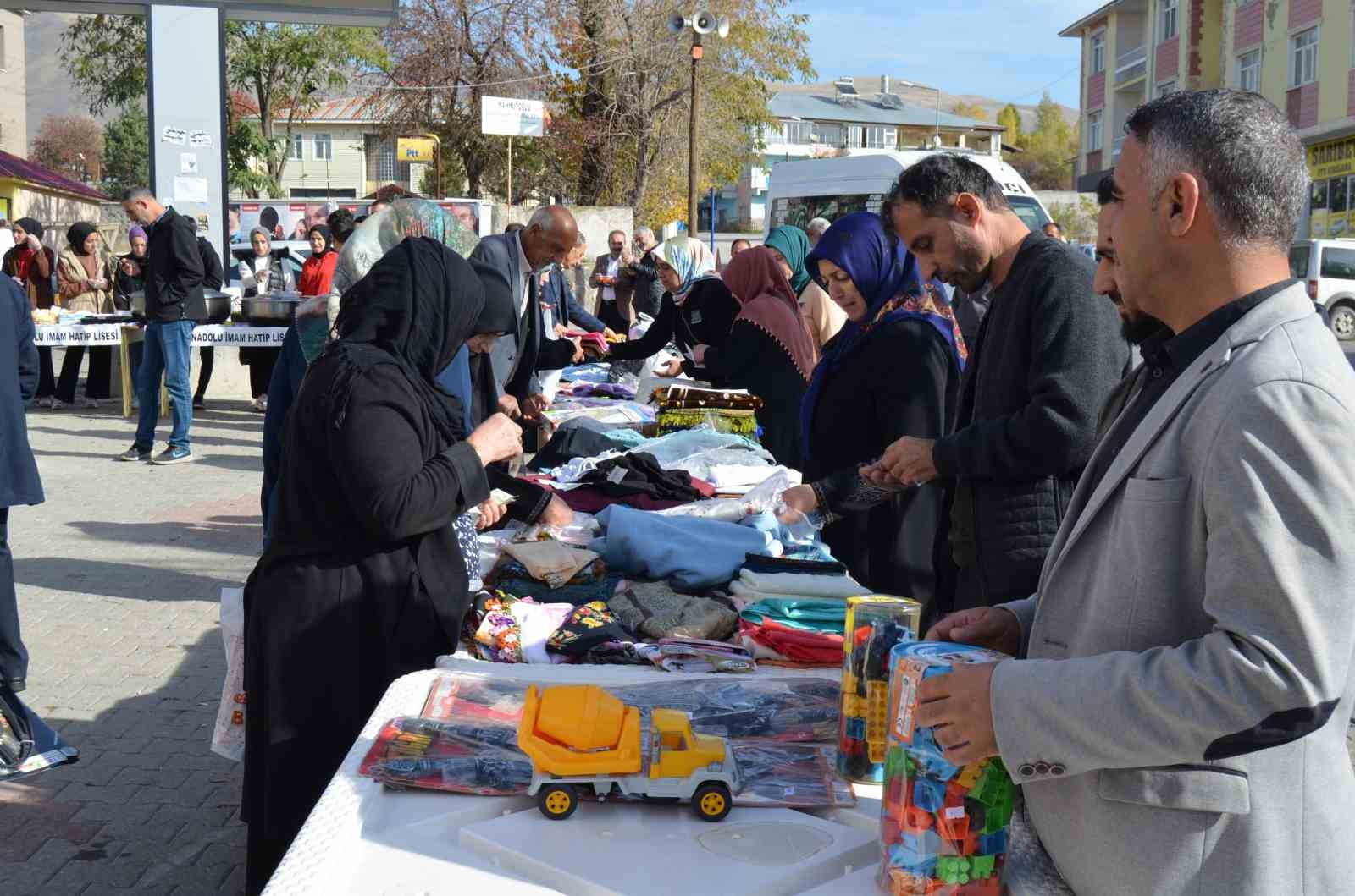 Varto’da Filistin’e yardım kampanyası düzenlendi 