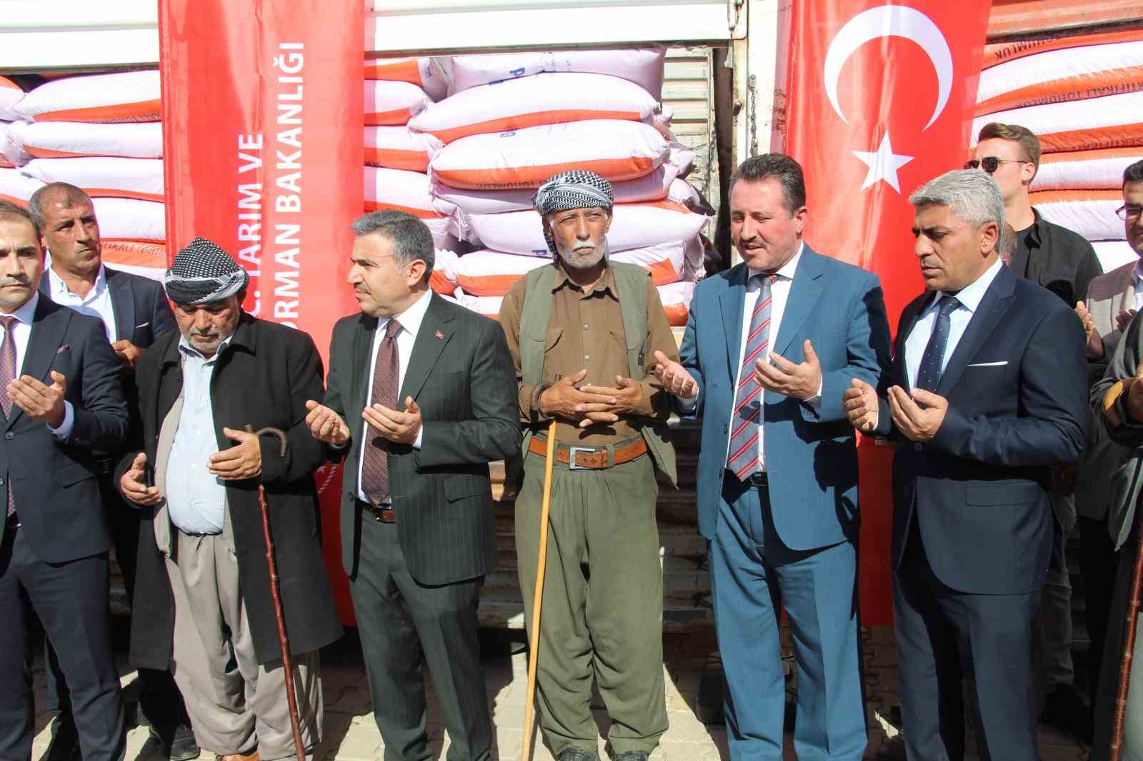 Şırnak&rsquo;ta 765 &ccedil;ift&ccedil;iye y&uuml;zde 70 destekli 304 ton sertifikalı tohum dağıtımı yapıldı
