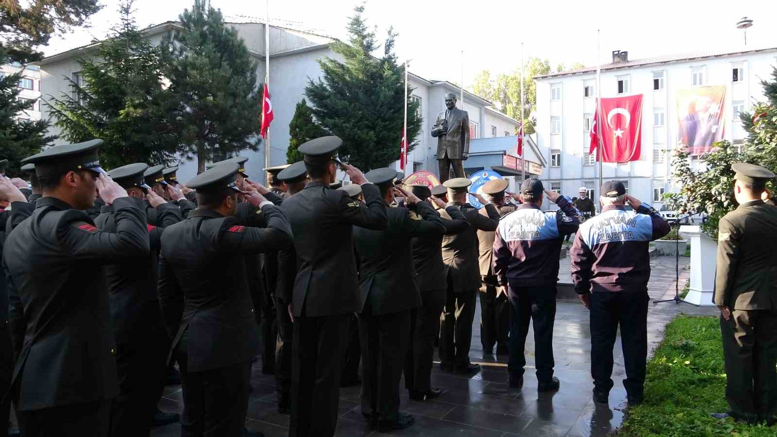 Tatvan&rsquo;da 10 Kasım Atat&uuml;rk&rsquo;&uuml; Anma G&uuml;n&uuml;
