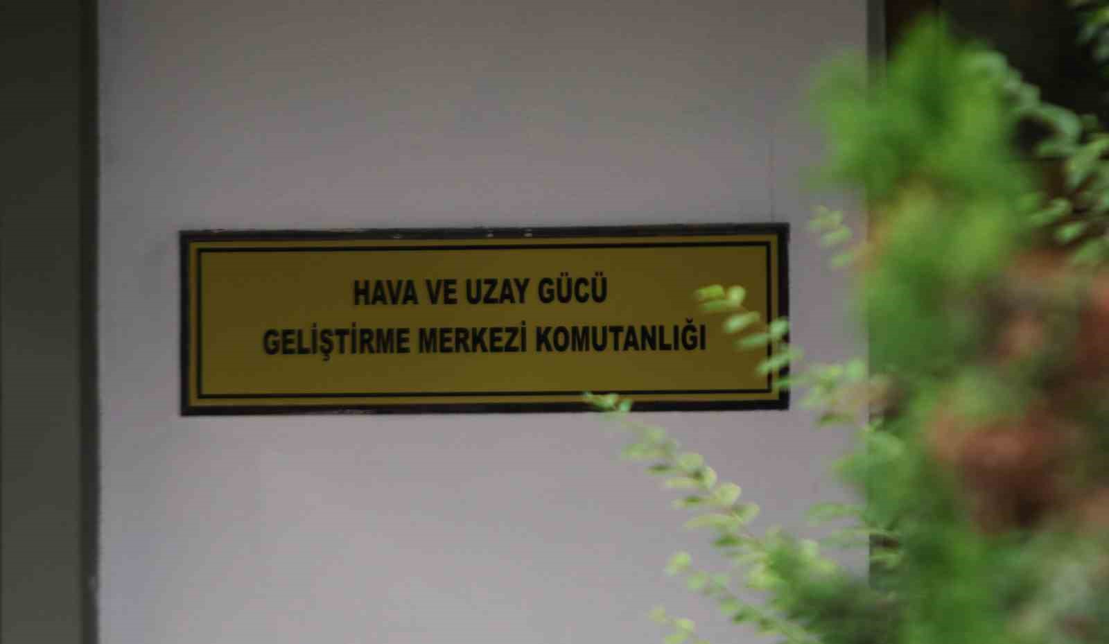 TSK g&ouml;z&uuml;n&uuml; uzaya dikti: Uzay Komutanlığı kuruluyor
