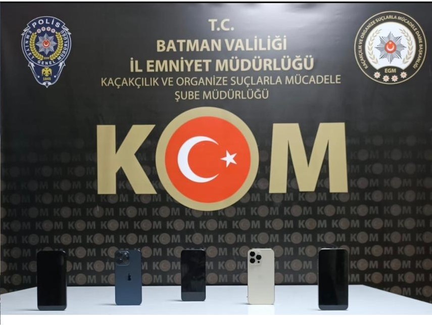 Batman&rsquo;da &ccedil;ok sayıda g&uuml;mr&uuml;k ka&ccedil;ağı &uuml;r&uuml;n ele ge&ccedil;irildi

