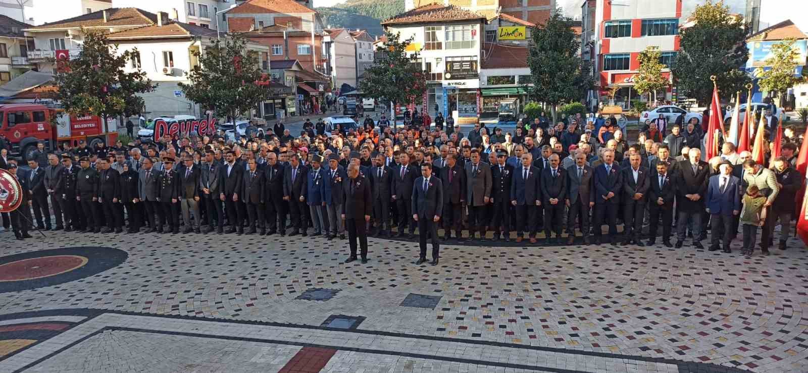 Devrek ‘te  Atatürk’ün 85.yıl dönümü anıldı