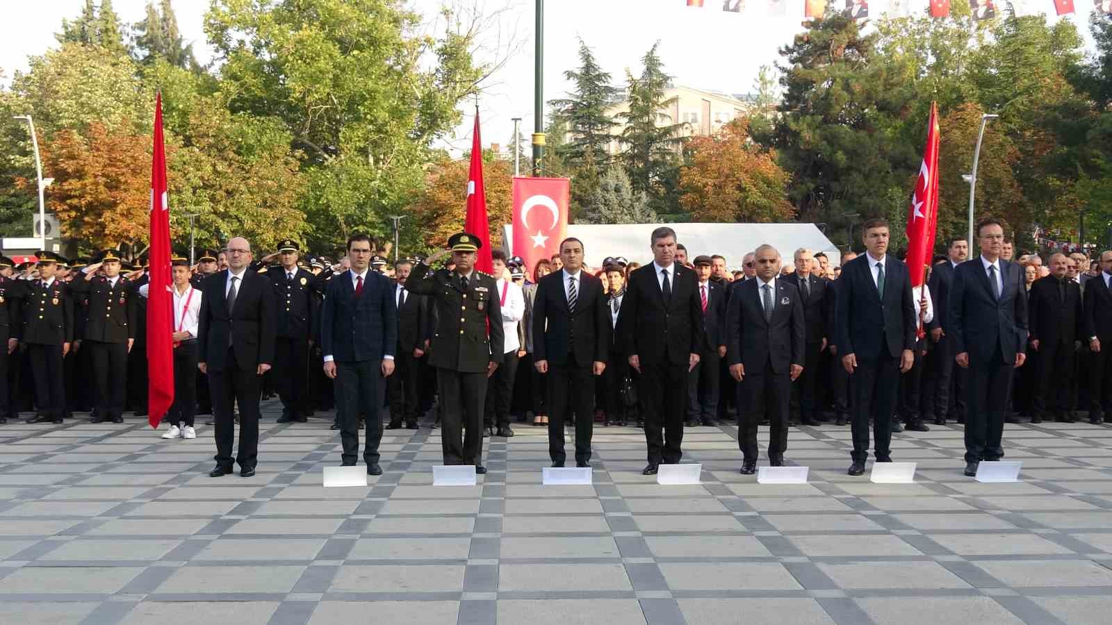 Atatürk, ölümünün 85’inci yılında Burdur’da törenlerle anıldı
