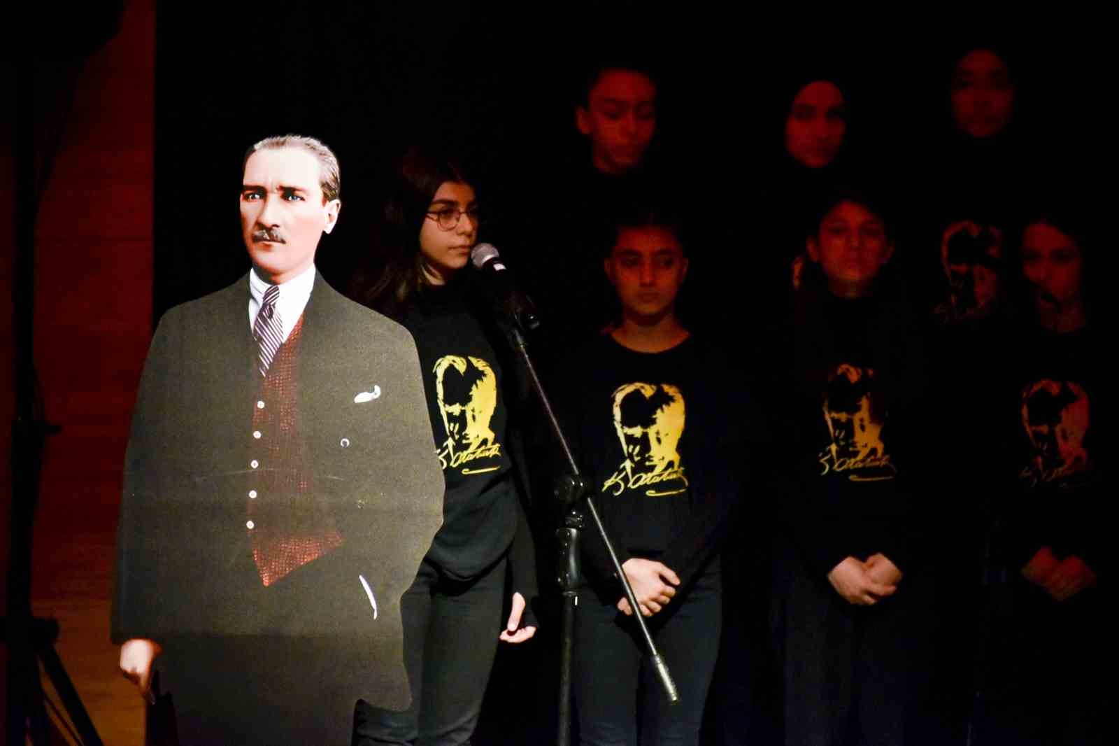 Atatürk vefatının 85. yılında Gümüşhane’de anıldı