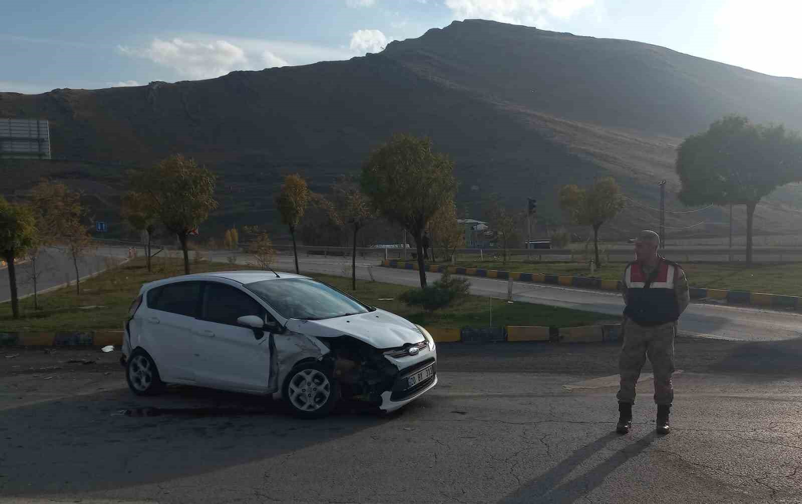 Muş’ta trafik kazası: 2 yaralı
