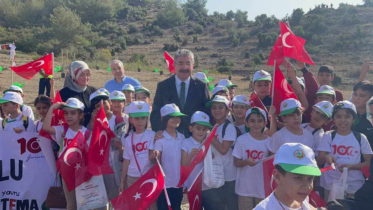 Osmaniye’de Cumhuriyet’in 100. yılında 2023 fidan dikildi