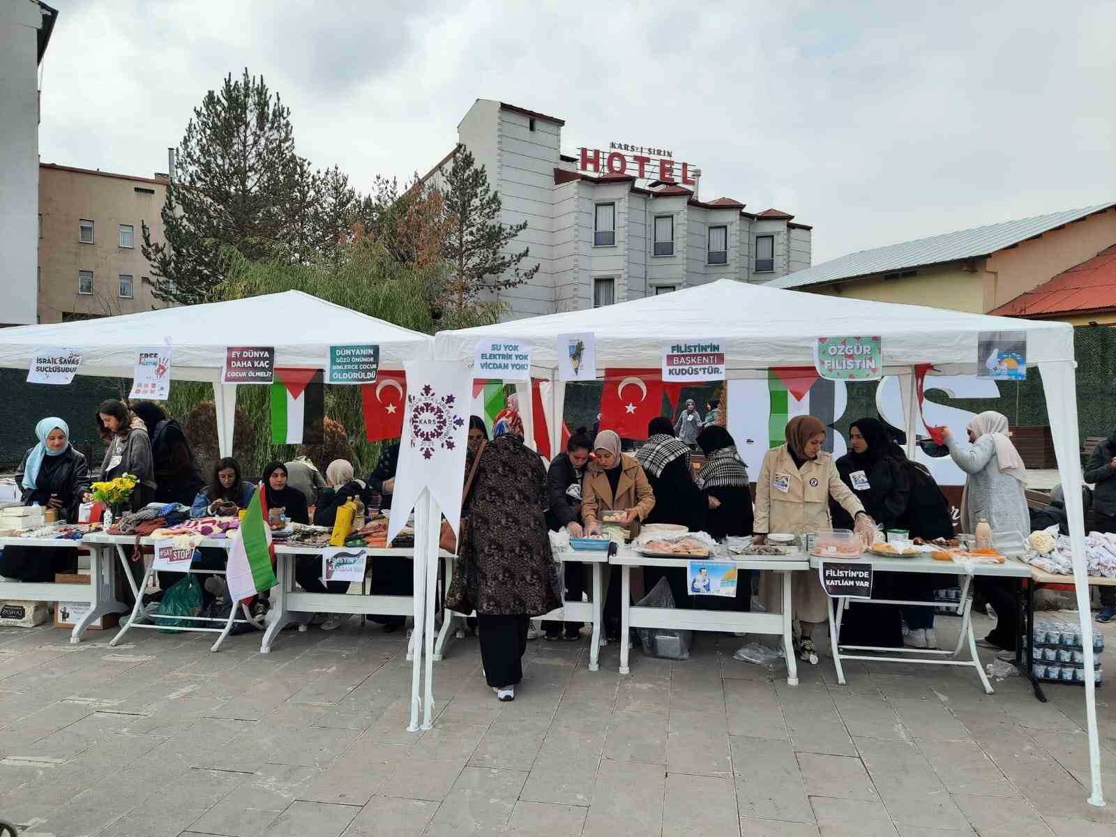 Kars&rsquo;ta Filistin&rsquo;e destek &ccedil;arşısı a&ccedil;ıldı
