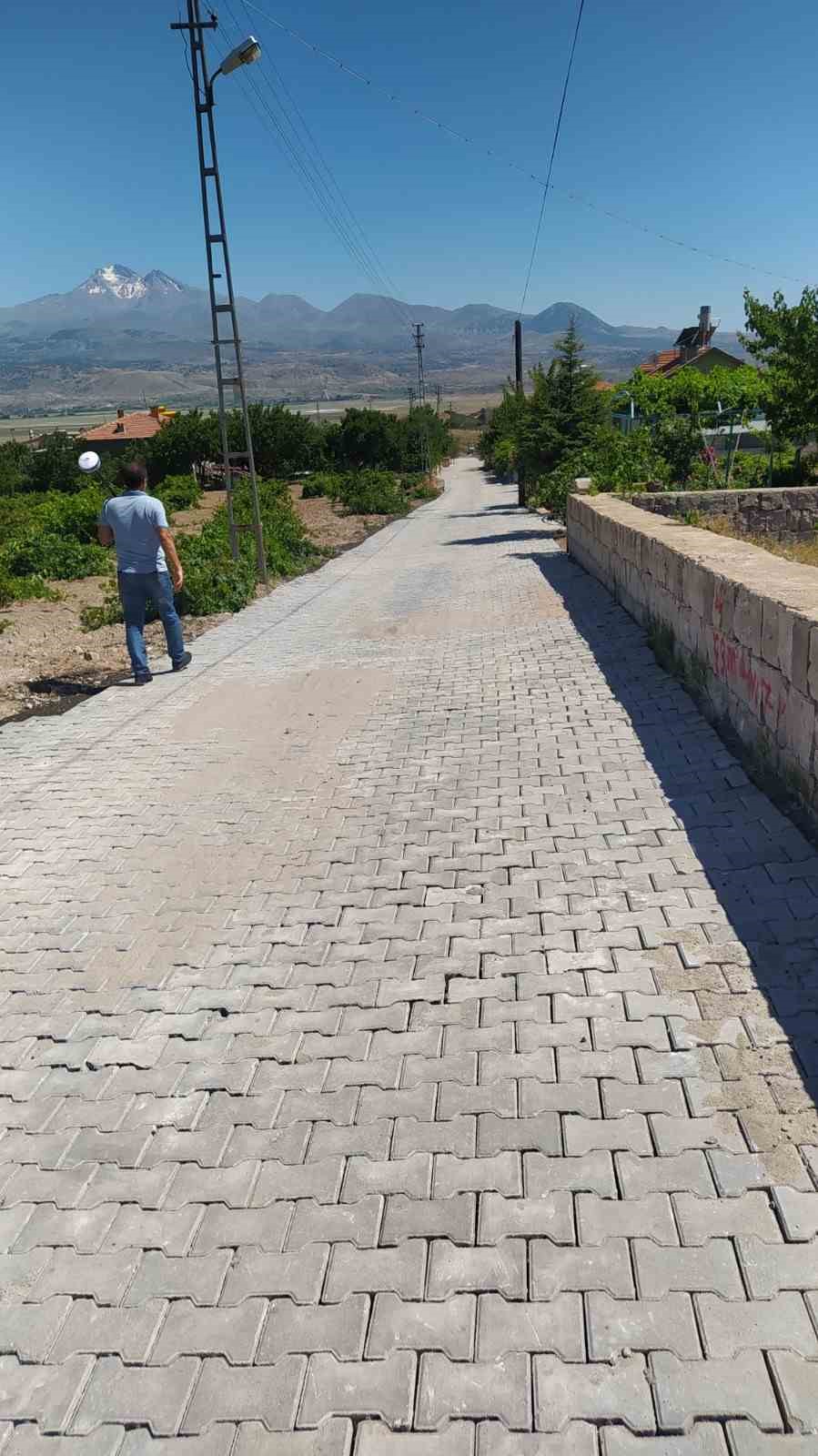 Kırsala 10 ayda 123 milyon TL’lik kilit beton parke