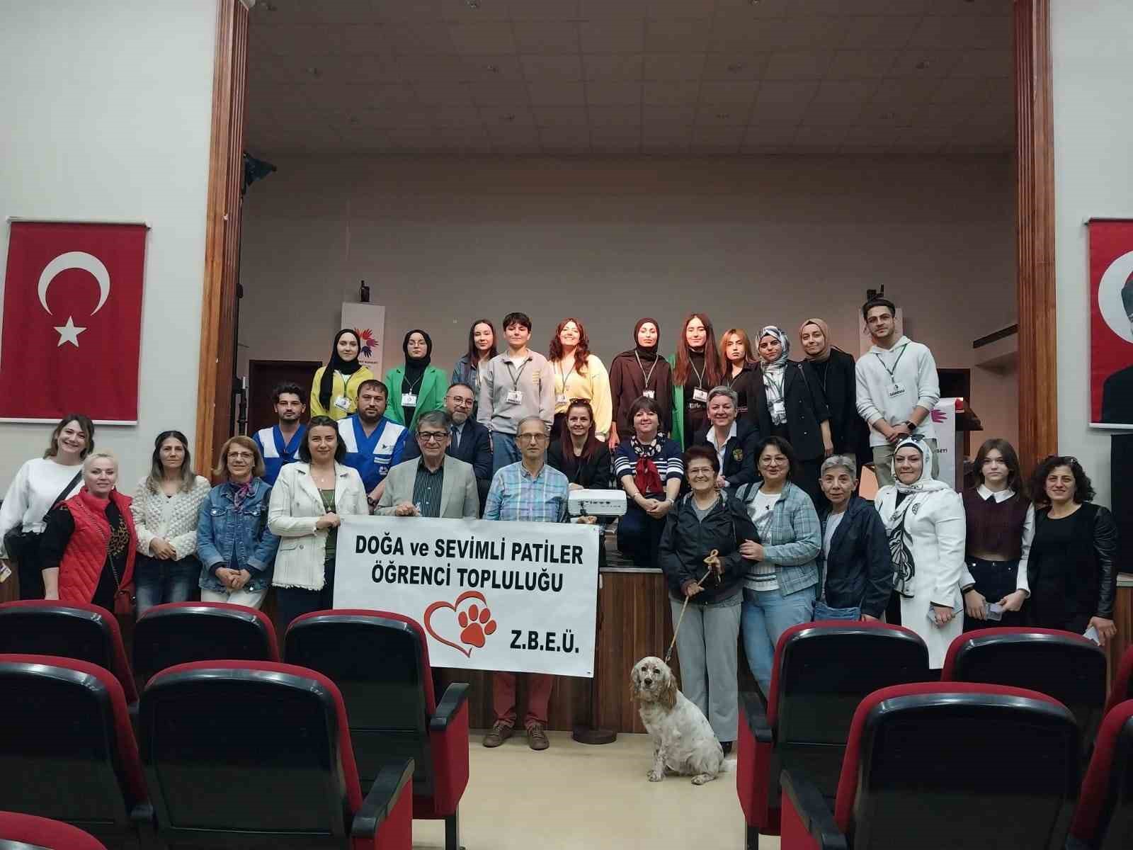 Devrek&rsquo;te Sokak hayvanları i&ccedil;in &ccedil;alıştay d&uuml;zenlendi
