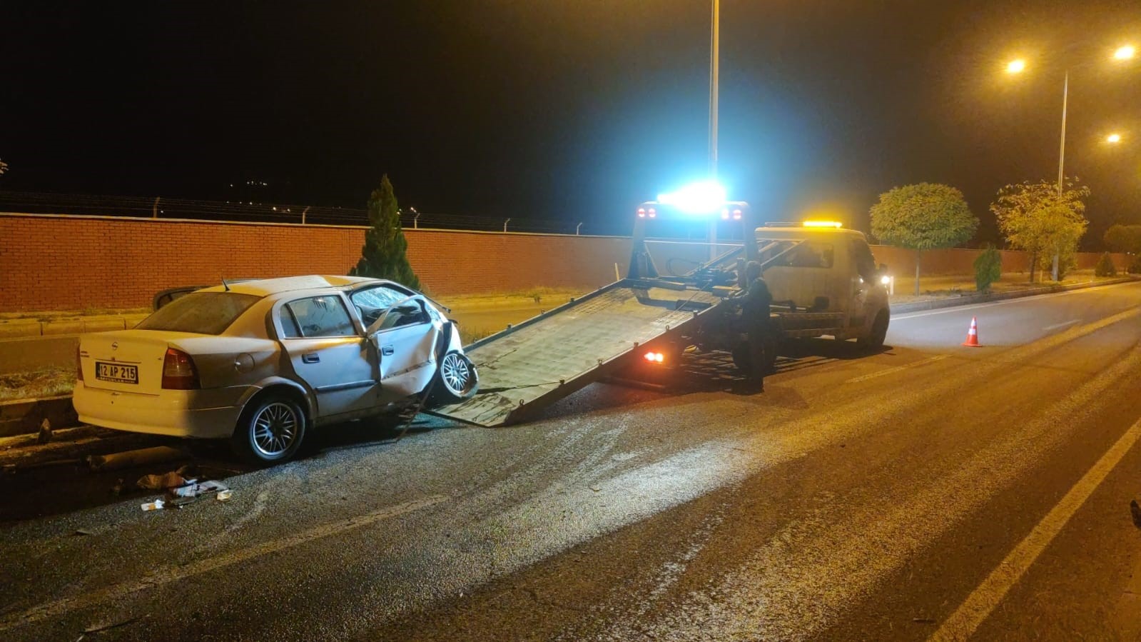 Bingöl’de iki ayrı trafik kazası: 12 yaralı