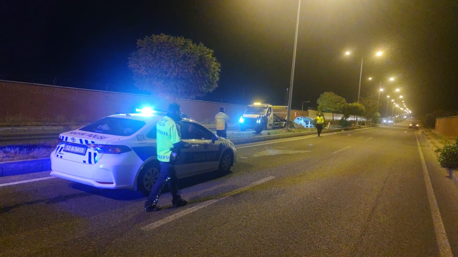 Bing&ouml;l&rsquo;de iki ayrı trafik kazası: 12 yaralı
