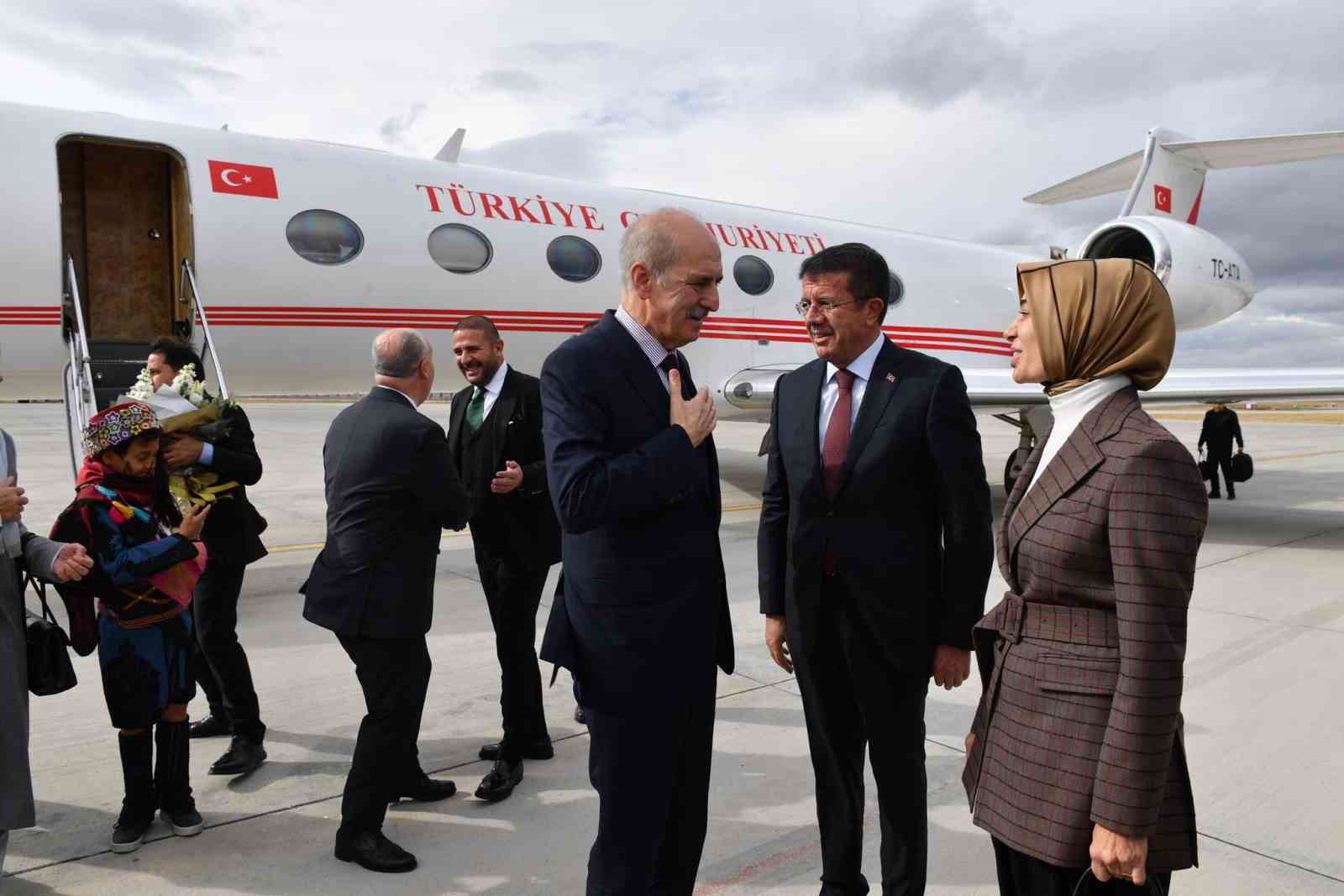 TBMM Başkanı Kurtulmuş&rsquo;u Denizli heyeti karşıladı
