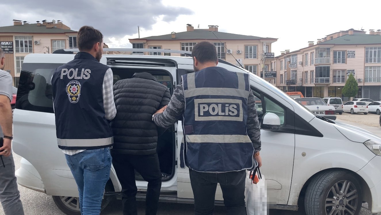 (D&Uuml;ZELTME) D&uuml;nyaevine girmek isterken cezaevine girdi
