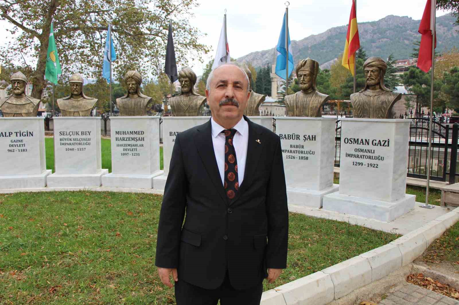 Amasya’nın yüz yıllık belediye binasının restorasyonu tamamlandı