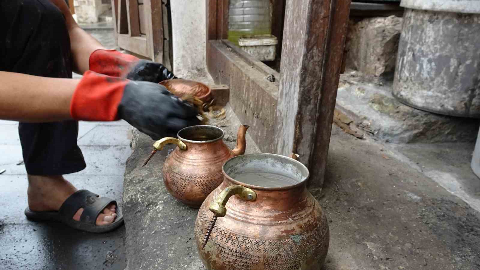 Zanaata adanan 80 yıllık ömür