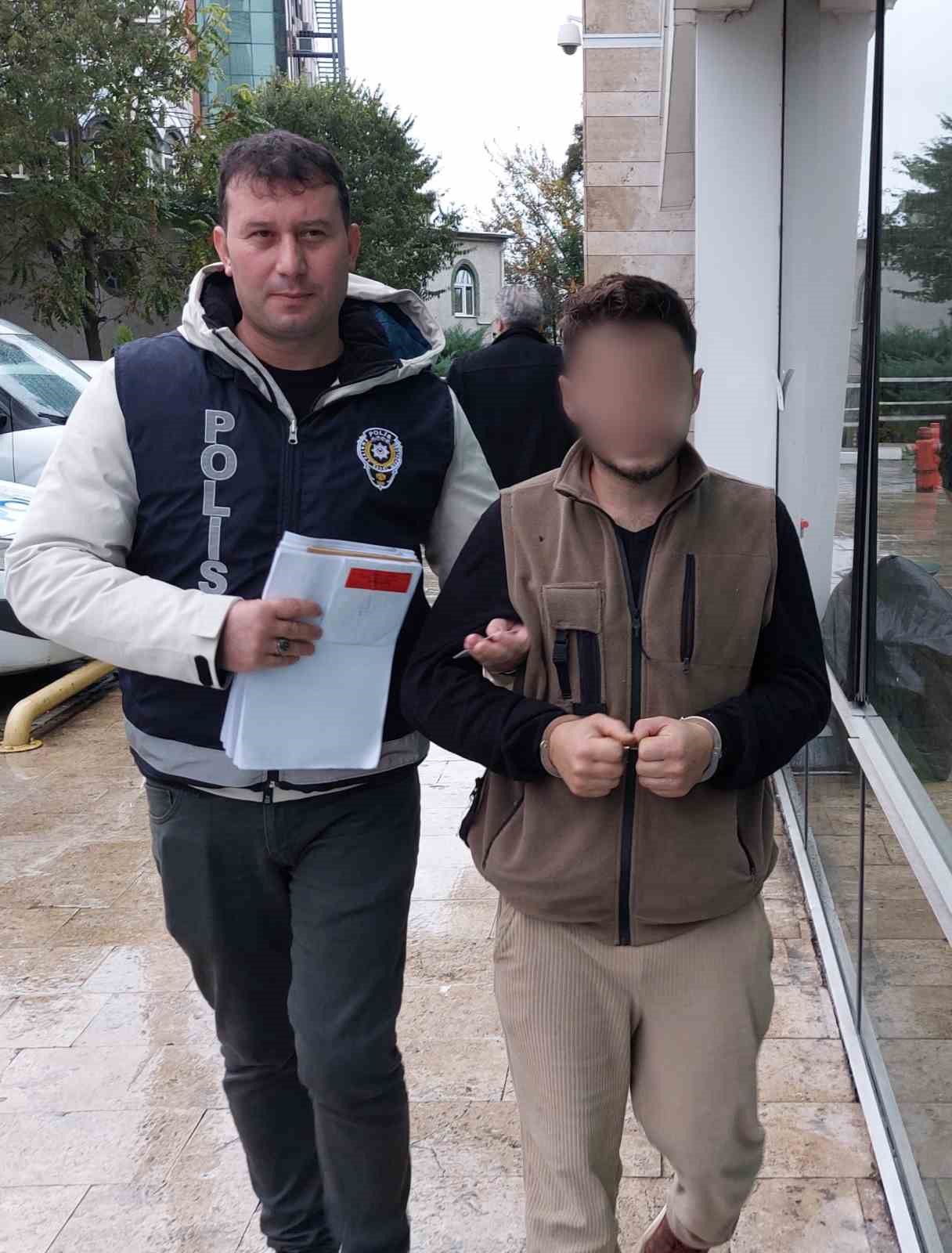 Siparişle hırsızlık yaptı