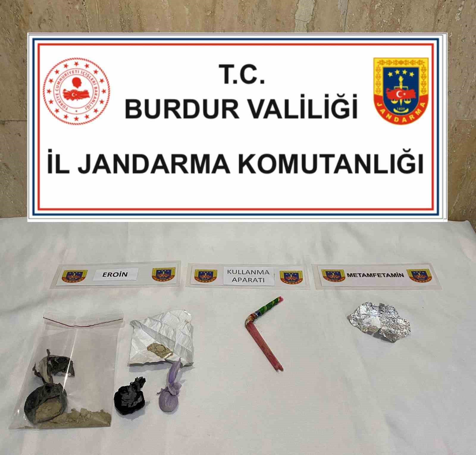 Burdur’da jandarmadan uyuşturucu ve kaçakçılık operasyonu