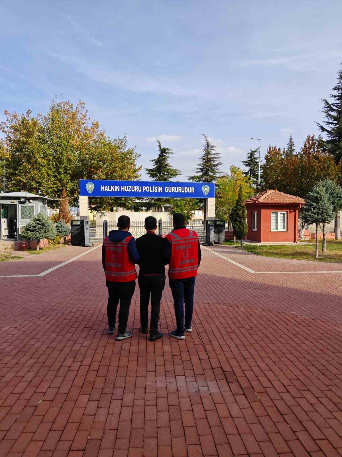 Isparta&rsquo;da hapis cezası ile aranan 189 şahıs yakalandı
