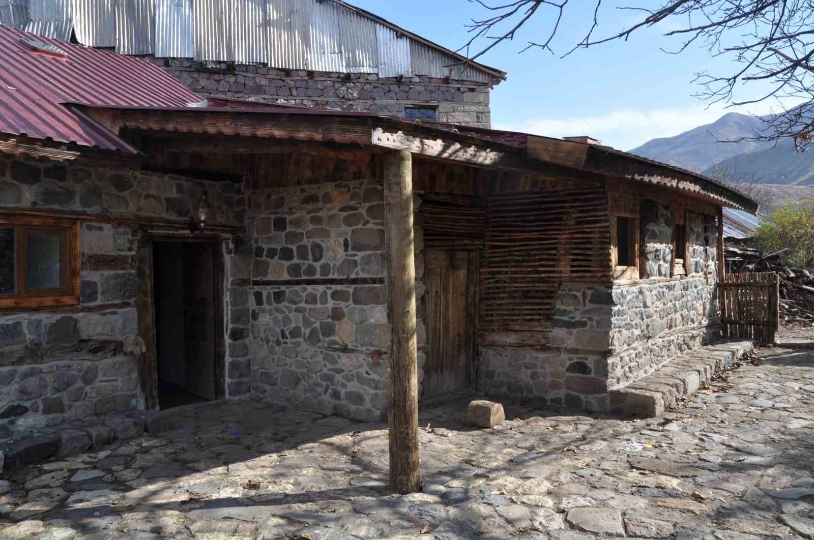 Pir Sultan Abdal’ın evi restore edildi
