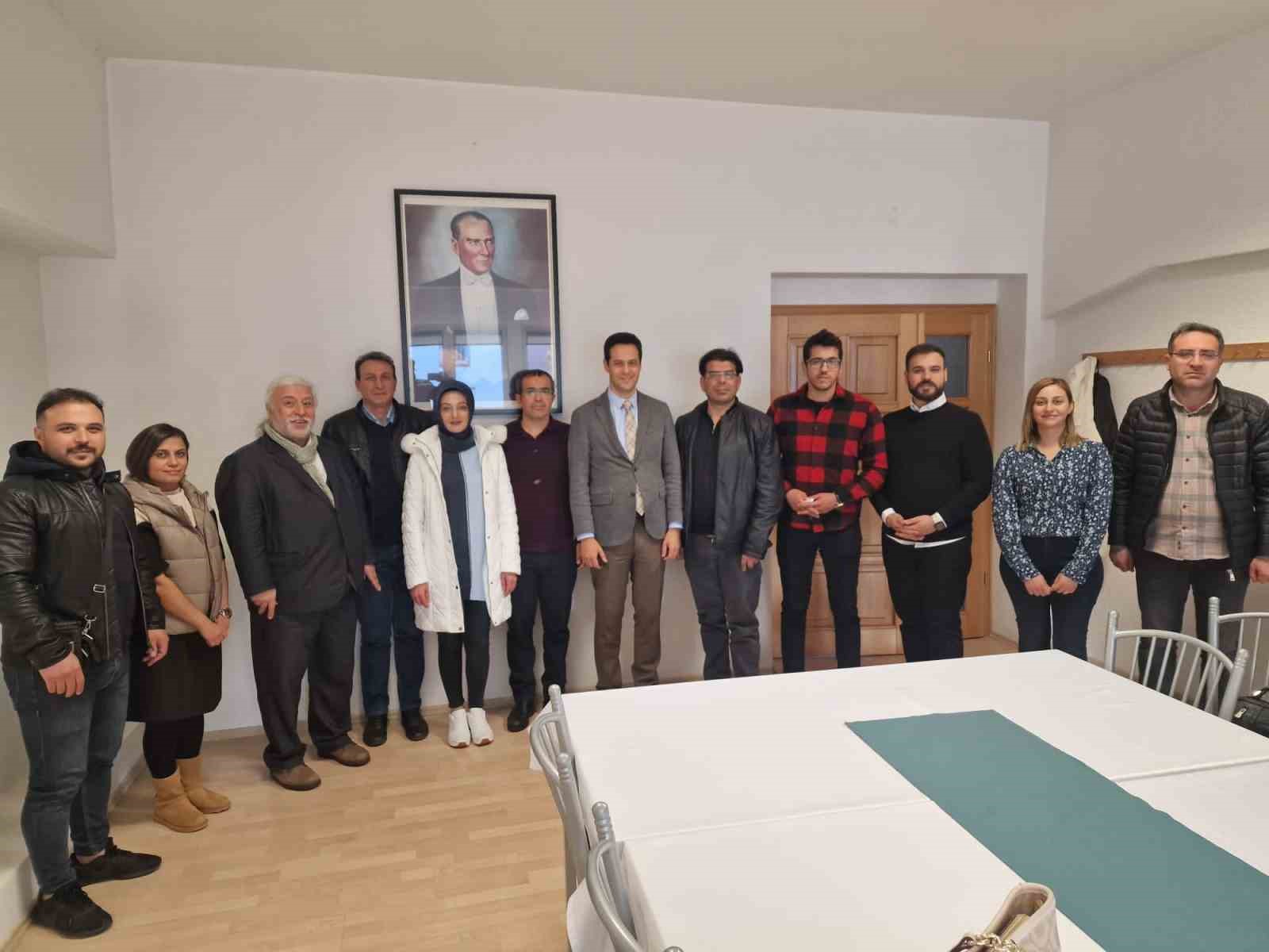 Erzincan&rsquo;daki &ouml;ğretmenlerin Avrupa yolculuğu

