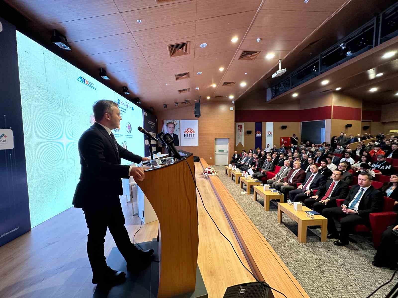 Sanayi ve Teknoloji Bakan Yardımcısı Zekeriya Coştu: &ldquo;Teknoloji alanında yaşanan d&ouml;n&uuml;ş&uuml;mle askeri İHA &uuml;retiminde d&uuml;nyada bir numara olduk&rdquo;
