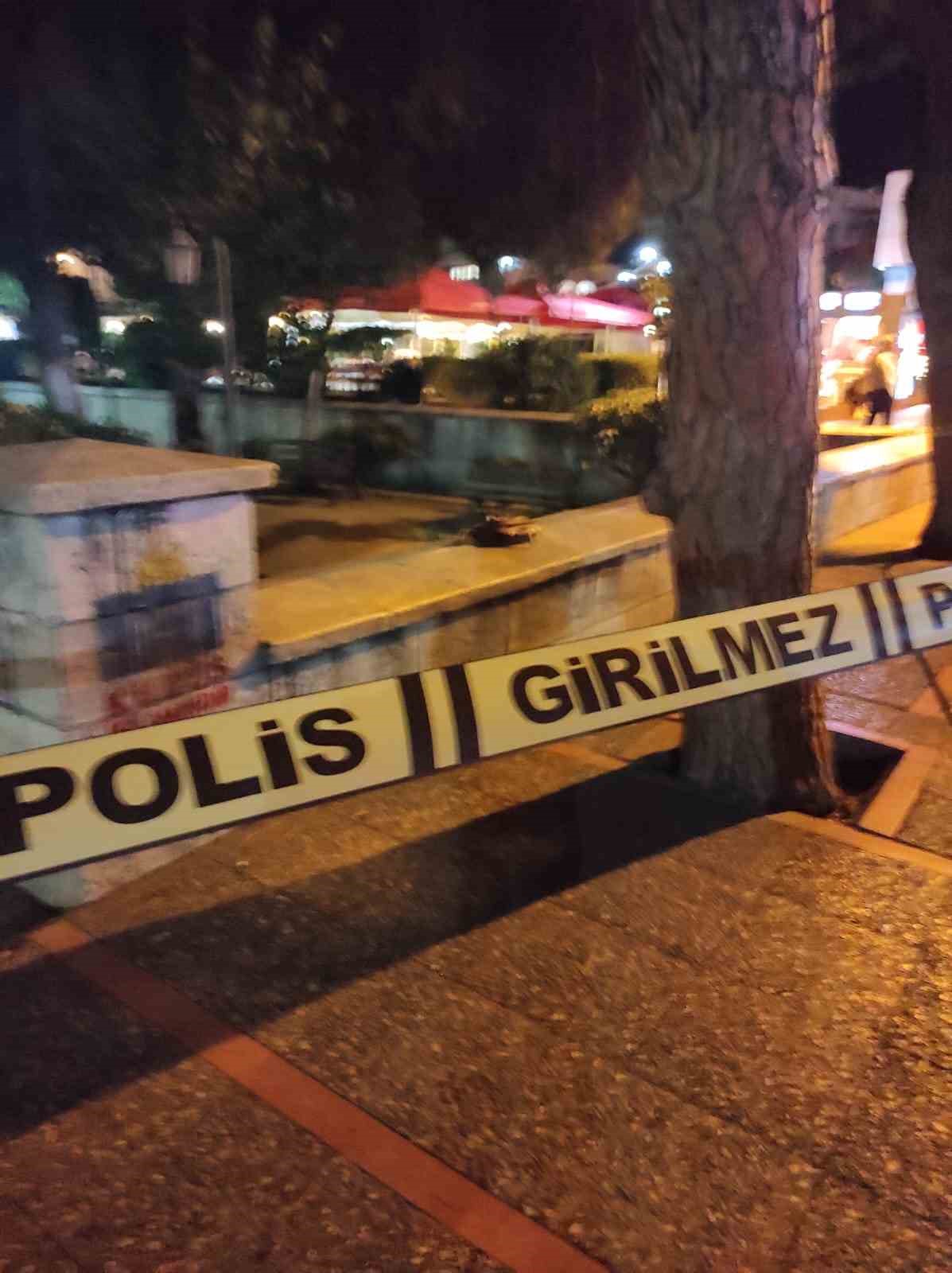 Akşam saatlerinde şüpheli çanta paniği