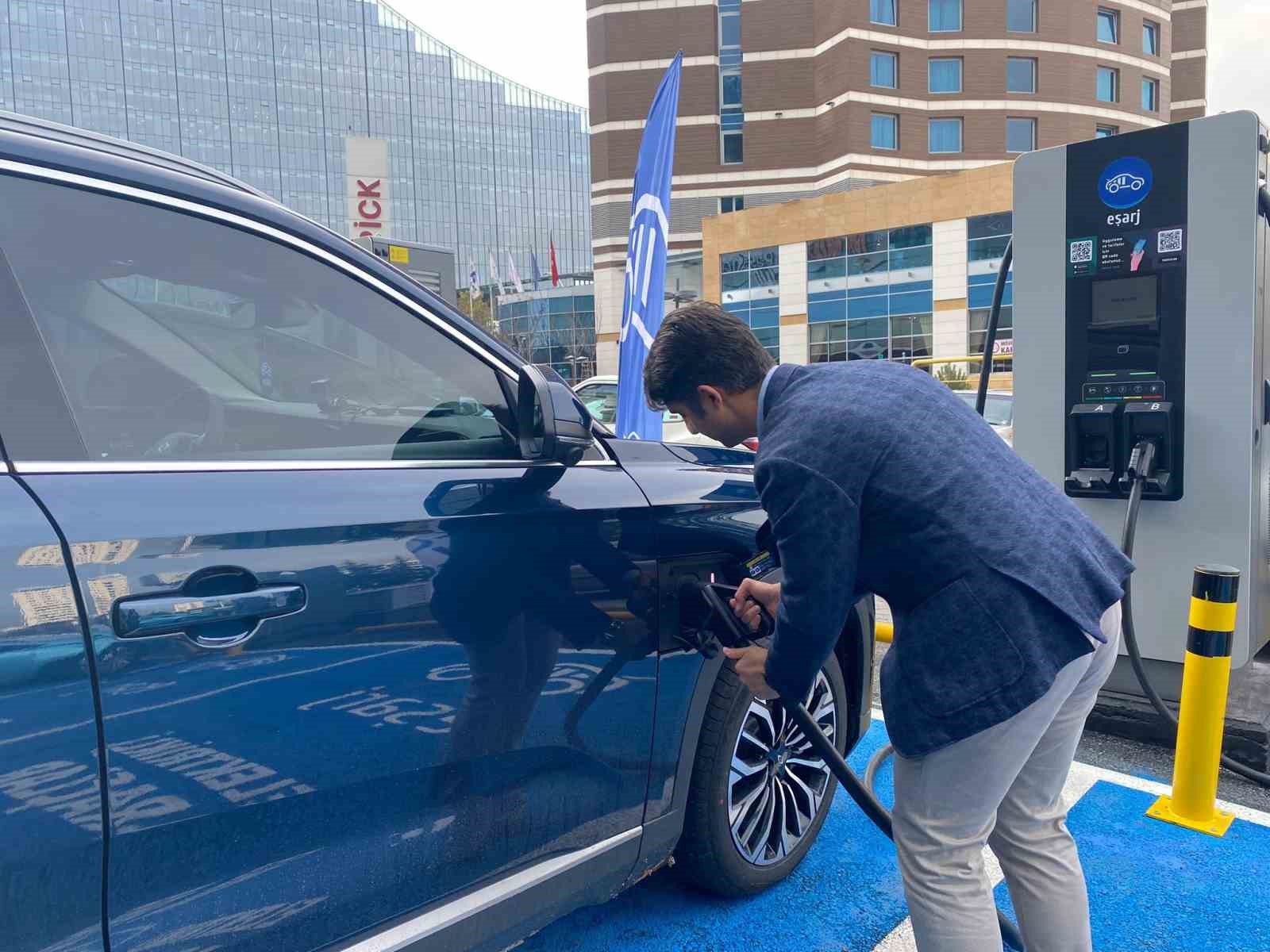 Eşarj&rsquo;dan Ankara&rsquo;nın en b&uuml;y&uuml;k elektrikli ara&ccedil; şarj istasyonu
