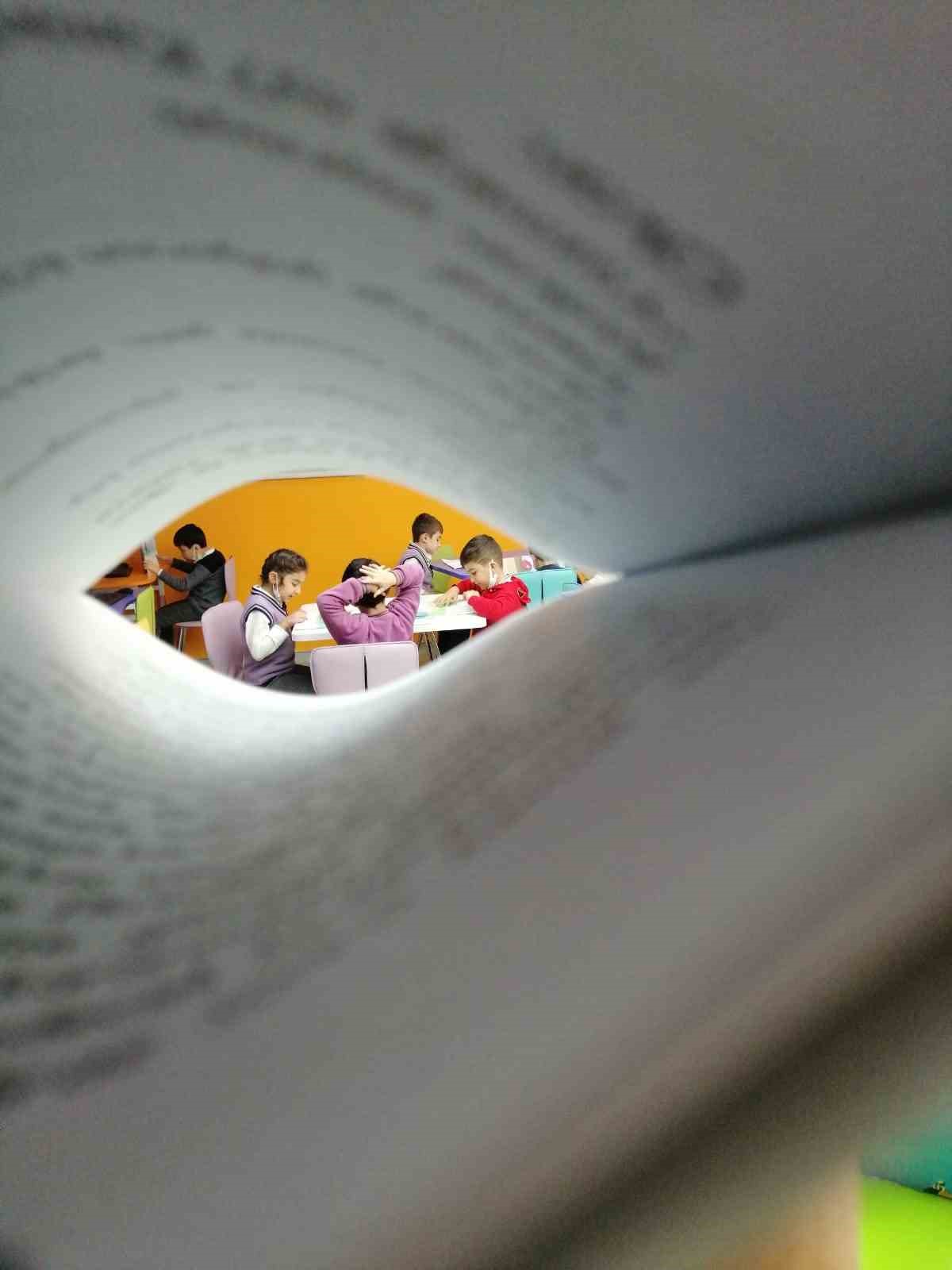 Ağrı&rsquo;da kitap okuma rekoru
