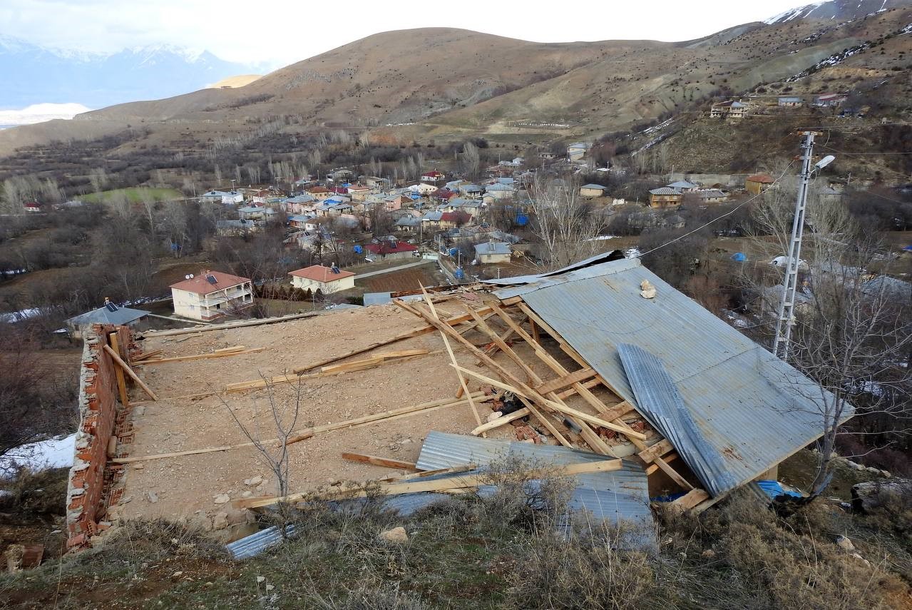 Meteorolojiden Bayburt için kuvvetli rüzgar uyarısı