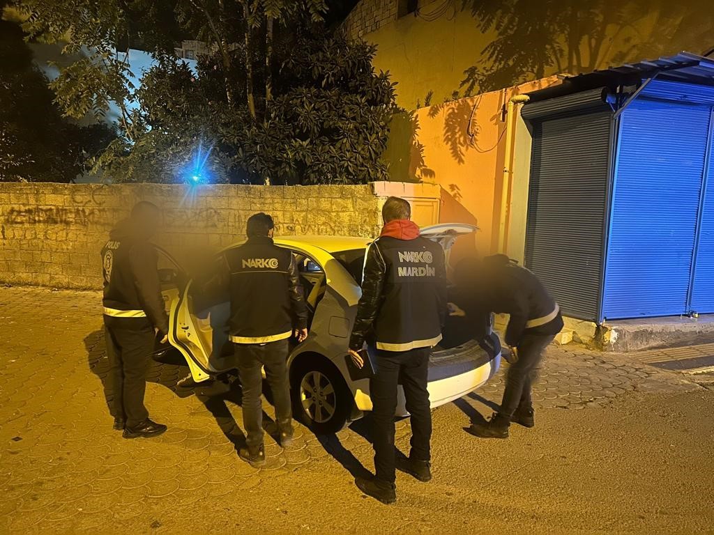 Mardin’de aranan şüpheli narko-alan uygulamasında yakalandı