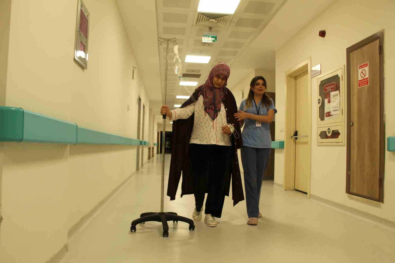 Elazığ’dan Şırnak’a gelen hasta, eş zamanlı ameliyatla sağlığına kavuştu