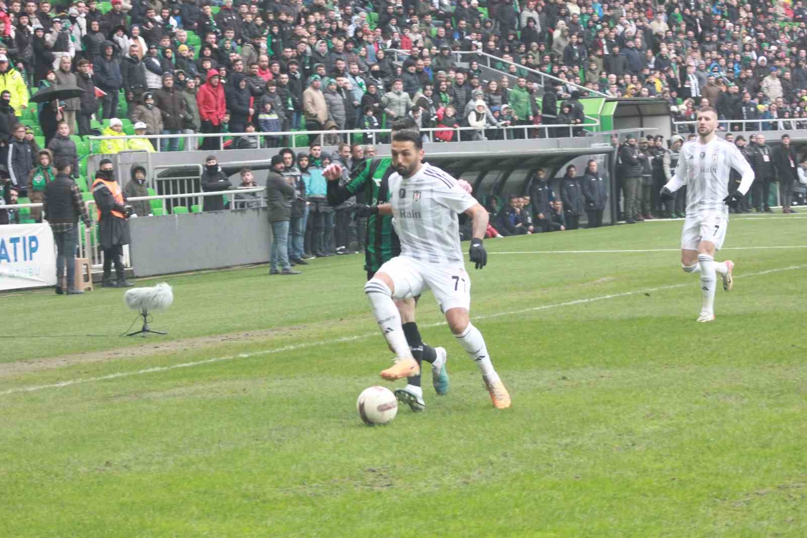 Hazırlık maçı: Sakaryaspor:1 - Beşiktaş:2
