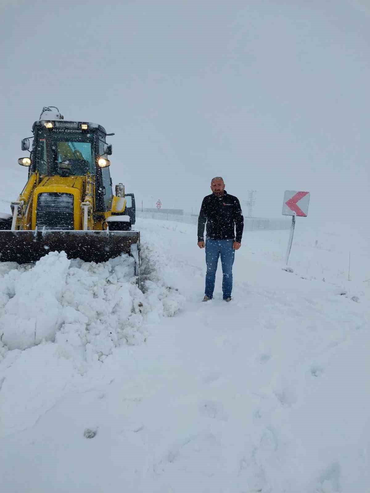 Meteoroloji uyarmıştı: Kars’ta yoğun kar yağışı