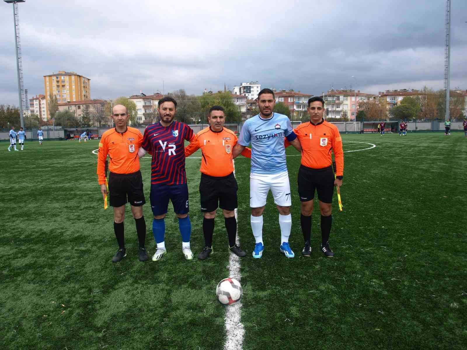 Kayseri 1. Amat&ouml;r K&uuml;me: Yeni Erciyesspor: 5 - Yavuzspor: 1
