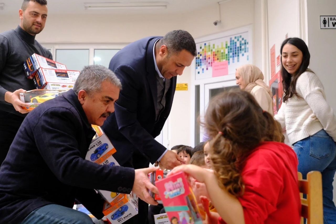 Sorgun Belediyesi &ccedil;ocukları unutmadı
