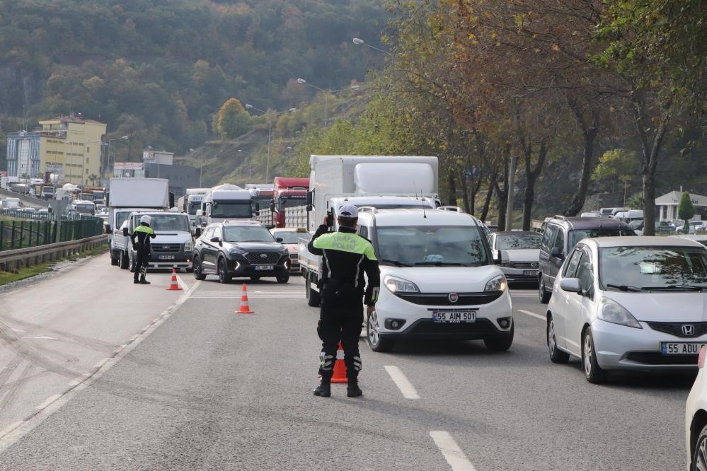 Samsun'da trafiğe kayıtlı taşıt sayısı 447 bini geçti